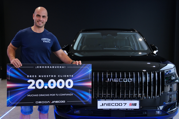 OMODA & JAECOO celebra un momento histórico con la entrega de su vehículo número 20.000 en Valencia OMODA & JAECOO celebra un momento histórico con la entrega de su vehículo número 20.000 en Valencia